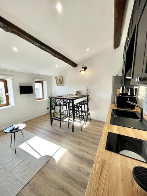 Conques-sur-OrbielNew, La Passante, Belle Vueアパートメント エクステリア 写真